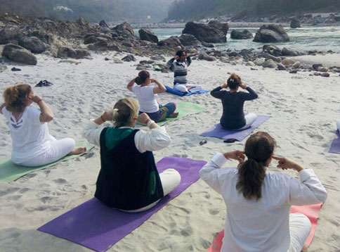 300 hour yoga teacher training in Rishikesh